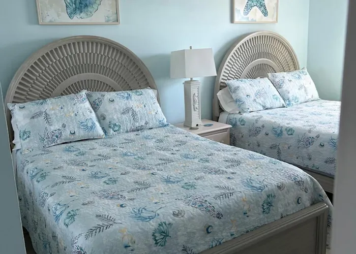 3 * Clearwater Beach